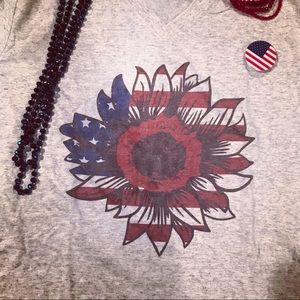 V-neck (unisex)
Patriotic Sunflower